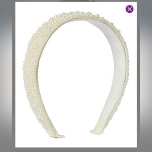 🦋2 for 6🦋Faux pearl headband